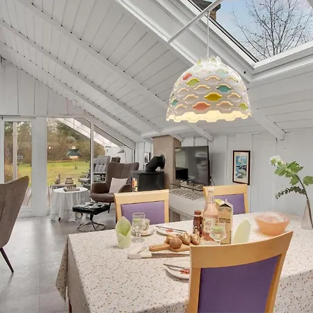 4 Bedroom Stunning In Kalundborg